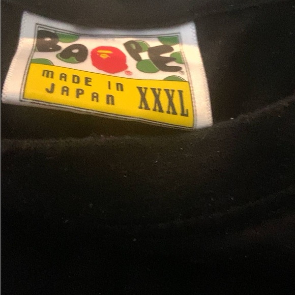 shirt too big for me. brand new never worn - Picture 2 of 4